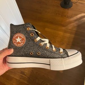 NEW IN BOX CONVERSE